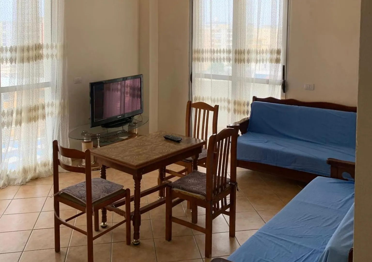 Shtepi Plazhi Vlore Apartment